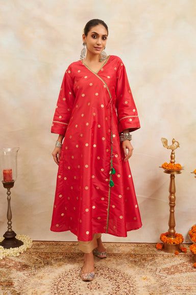 Stunning pure banarasi moonga silk kadhwa meenedar jungla suit set✨ dm for  purchase or contact us on ‪+91 6392 139 069‬✨ #ba... | Instagram
